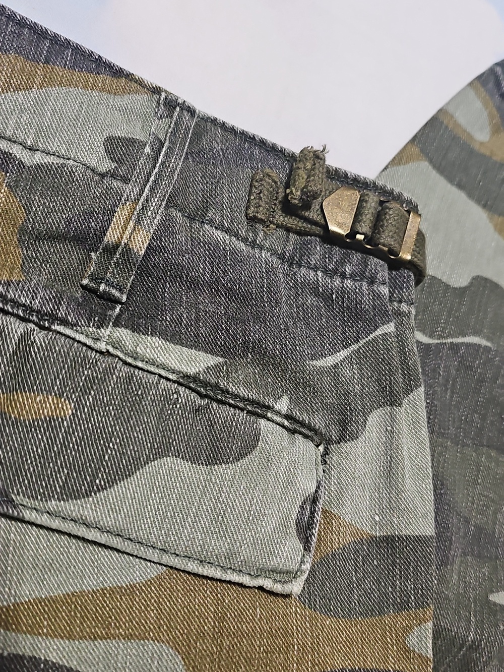 Mother Camouflage High Waist Cargo‎ Pants Size 24 - Picture 8 of 9